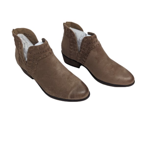 Pierre Dumas May 5 Taupe Ankle Boots 8 1/2M - Picture 2 of 9